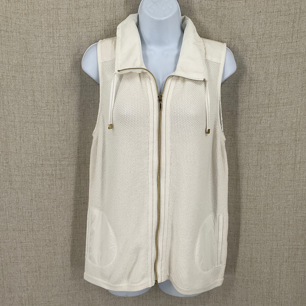 Chico's Zenergy Golf Vest Womens M White Cotton Knit Full Zip Mock Neck NEW